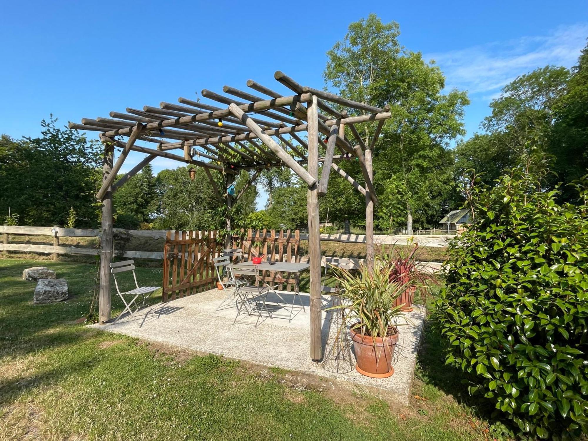Le Clos Du Val A Loup Benarville Luaran gambar